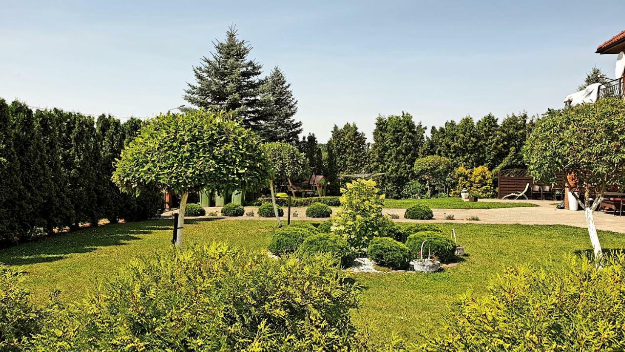Agro Nad Stawem Villa ชุโคโว ภายนอก รูปภาพ